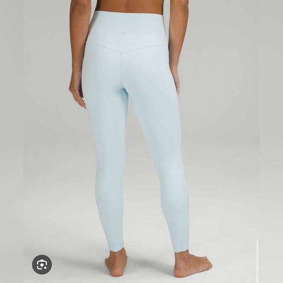 NWOT Lululemon Align HR Crop 25 - Picture 2 of 5
